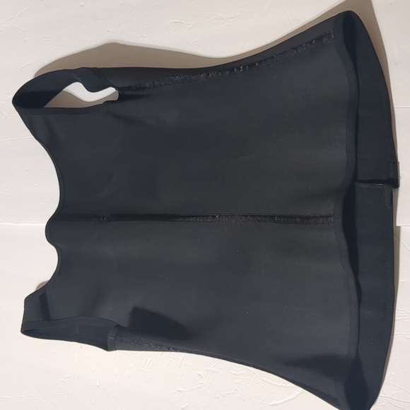 CYSM Shapers Vest  Women size M - Picture 4 of 6